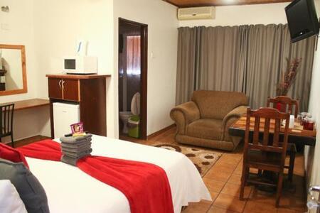1 Bedroom House in Kathu