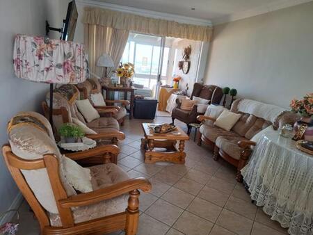 2 Bedroom Apartment in Jeffreys Bay Central