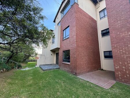 1 Bedroom apartment to rent in Jackal Creek Golf Estate, Randburg
