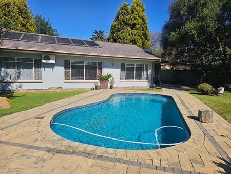 3 Bedroom house to rent in La Hoff, Klerksdorp