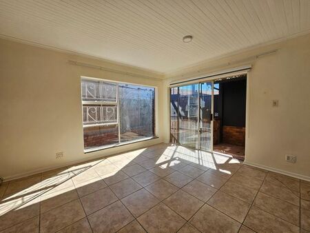 1 Bedroom cottage to rent in Marlands, Germiston