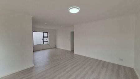 3 Bedroom house to rent in Table View, Blouberg