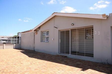 3 Bedroom House in Mountview