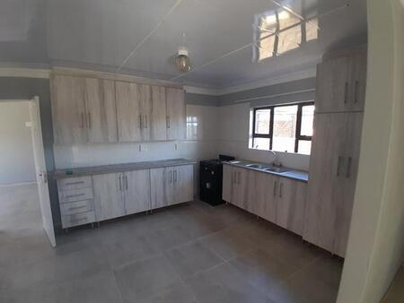3 Bedroom Townhouse in Kirstenhof