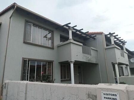 2 Bedroom Apartment in Dalpark Ext 1