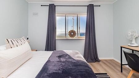2 Bedroom apartment to rent in Simons Town Central