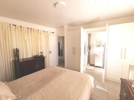 3 Bedroom House in Dwarskersbos