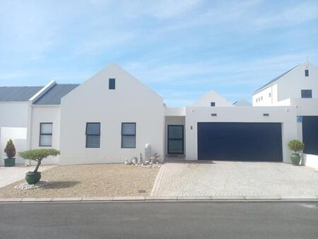 3 Bedroom House in Blue Lagoon