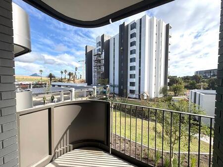 Studio Apartment in Century City