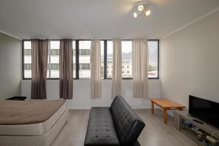 1 Bedroom Apartment in Claremont