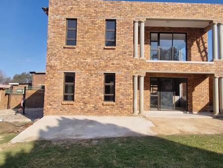 2 Bedroom Apartment in Dalpark Ext 1