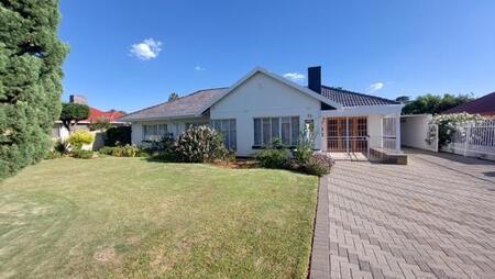 4 Bedroom House in Bedelia