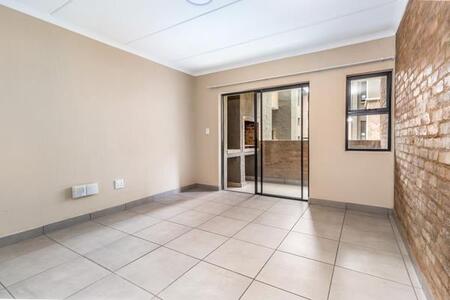2 Bedroom Apartment in Pomona