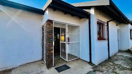 1 Bedroom house to rent in Die Heuwel Ext 1, Witbank