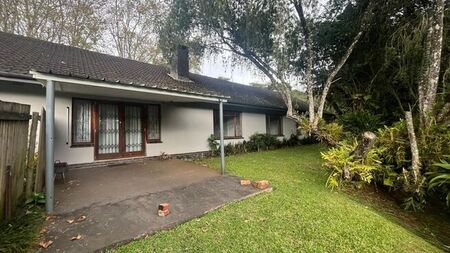 4 Bedroom house to rent in Kloof