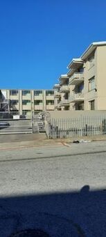 2 Bedroom Flat in North End