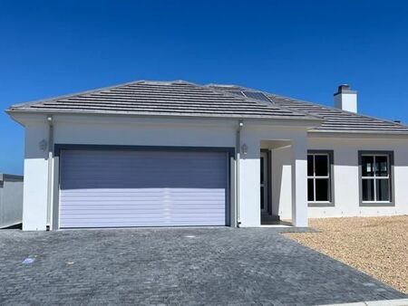 3 Bedroom House in Yzerfontein