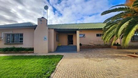 4 Bedroom House in Malmesbury