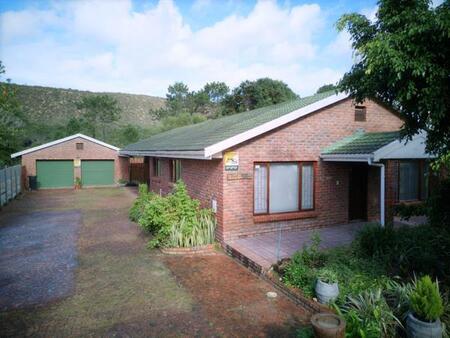 3 Bedroom House in Groenvallei