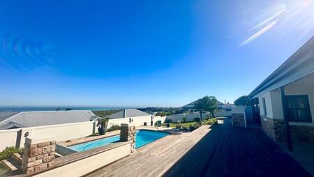 3 Bedroom House in Atlantic Beach Golf Estate