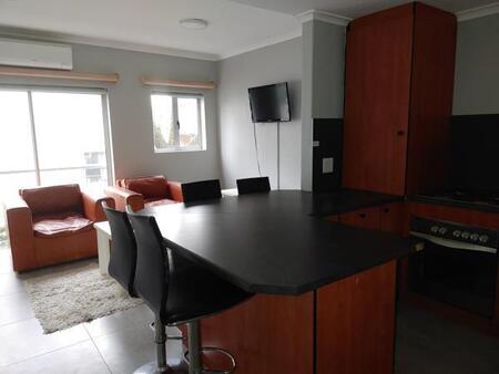 2 Bedroom Flat in Durbanville Central