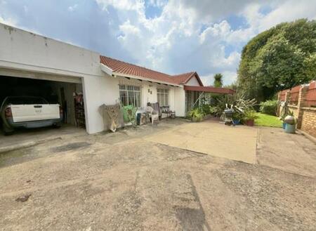 3 Bedroom House in Minnebron