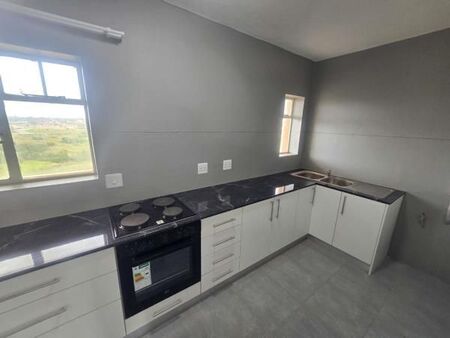 3 Bedroom Apartment in Port Elizabeth Central