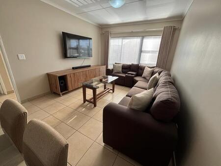 2 Bedroom Apartment in Winterhoek Park