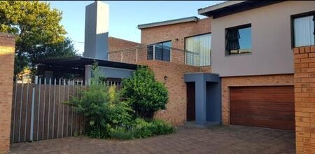3 Bedroom Townhouse in Lydenburg