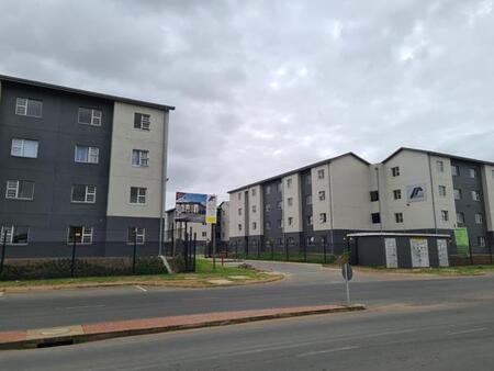 2 Bedroom Apartment in Kwamashu