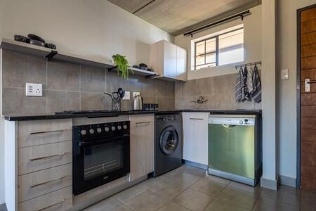 2 Bedroom Apartment in Alrode