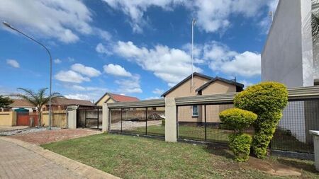 2 Bedroom house to rent in Southern Gateway, Polokwane