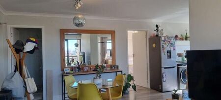 2 Bedroom apartment to rent in Observatory, Cape Town