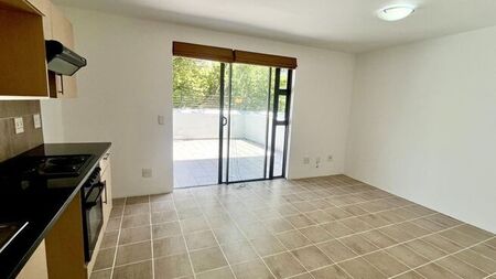 1 Bedroom apartment to rent in Zonnebloem, Cape Town