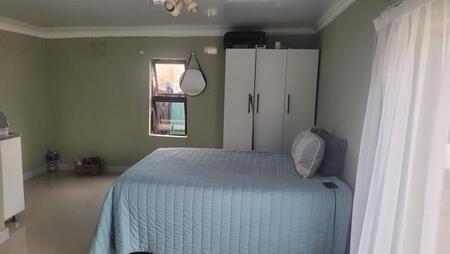 1 Bedroom Flat in Sunnyridge