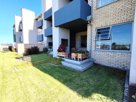 1 Bedroom Apartment in Mooikloof Country Estate