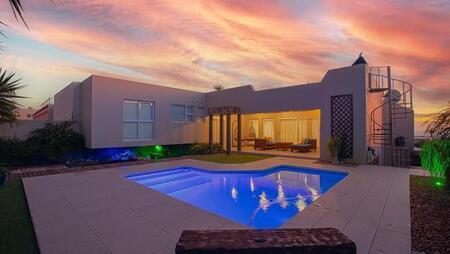 4 Bedroom House in Melkbosstrand
