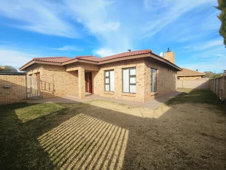 4 Bedroom House in Hadison Park