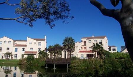2 Bedroom Apartment in Greenways Golf Estate
