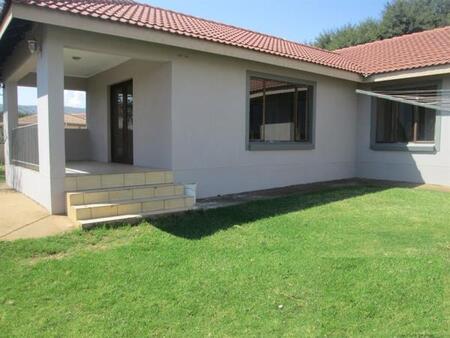 3 Bedroom House in Lydenburg