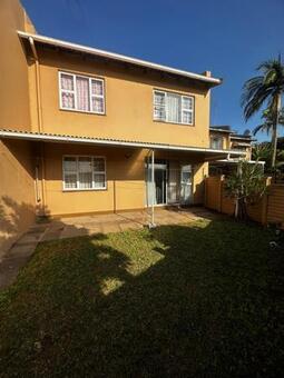 3 Bedroom Townhouse in Brighton Beach