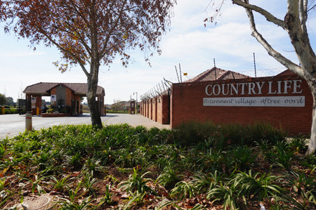 2 Bedroom Apartment in Brentwood Park