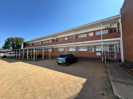 1 Bedroom Flat in Parys