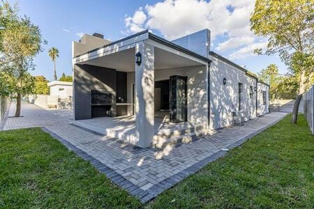 4 Bedroom house to rent in Kenridge, Durbanville