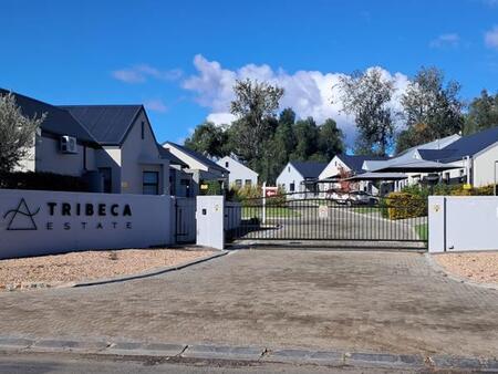 2 Bedroom House in Oudtshoorn North