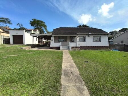 3 Bedroom House in Mount Vernon