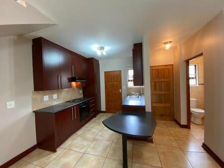 2 Bedroom Townhouse in Heidelberg Central