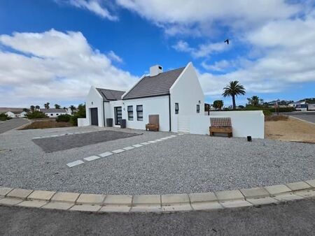 3 Bedroom House in St Helena Views