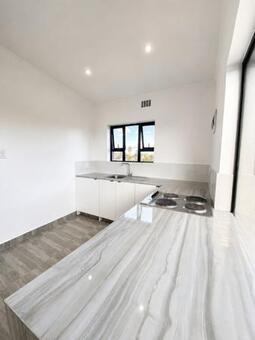 2 Bedroom Apartment in Belthorne Estate