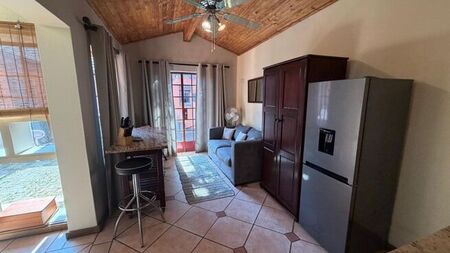 1 Bedroom cottage to rent in Wendywood, Sandton
